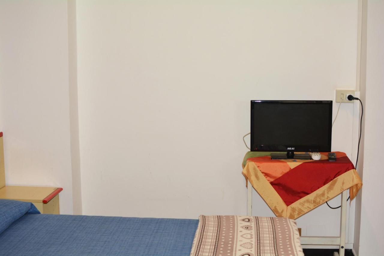 Hotel La Madunina Varazze Zewnętrze zdjęcie